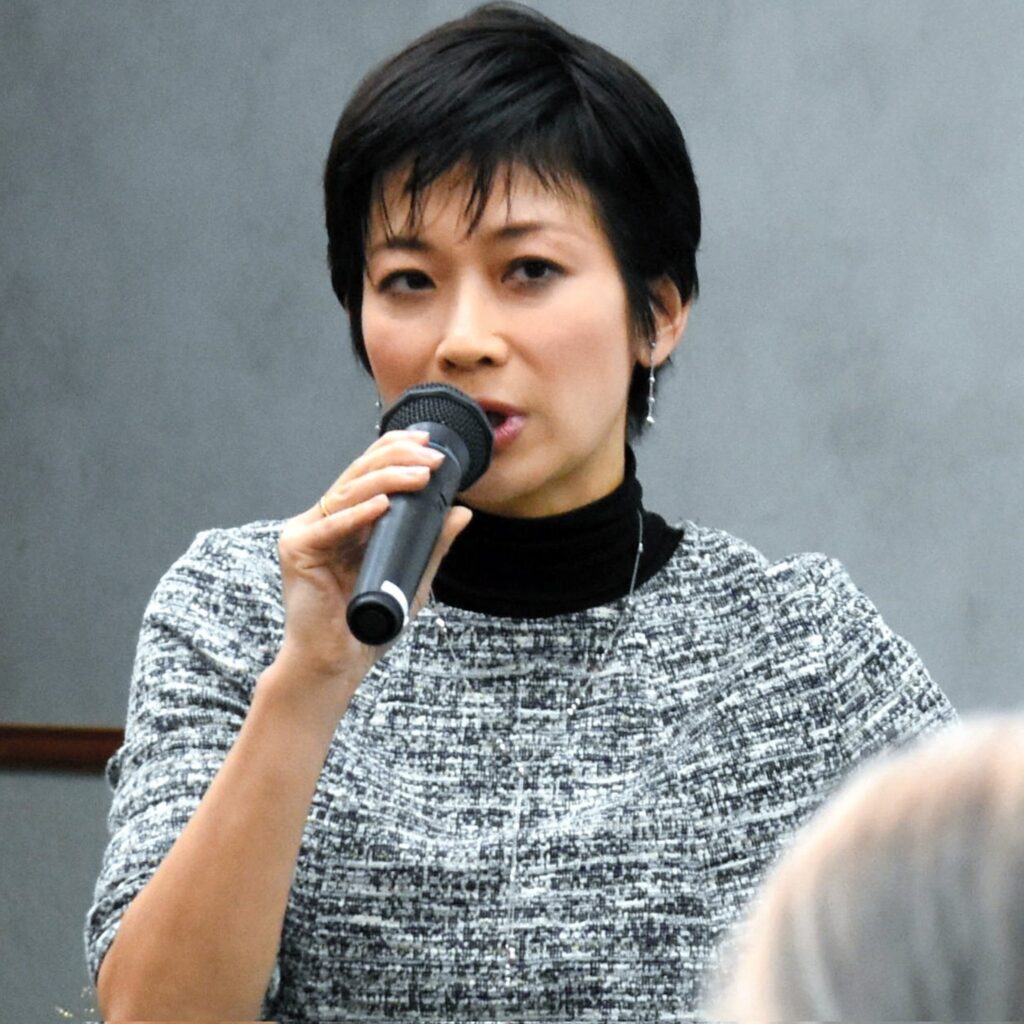 フジテレビの記者会見の女性質問者