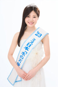 当時20歳で現役の名古屋大学医学部生ということで注目されています。